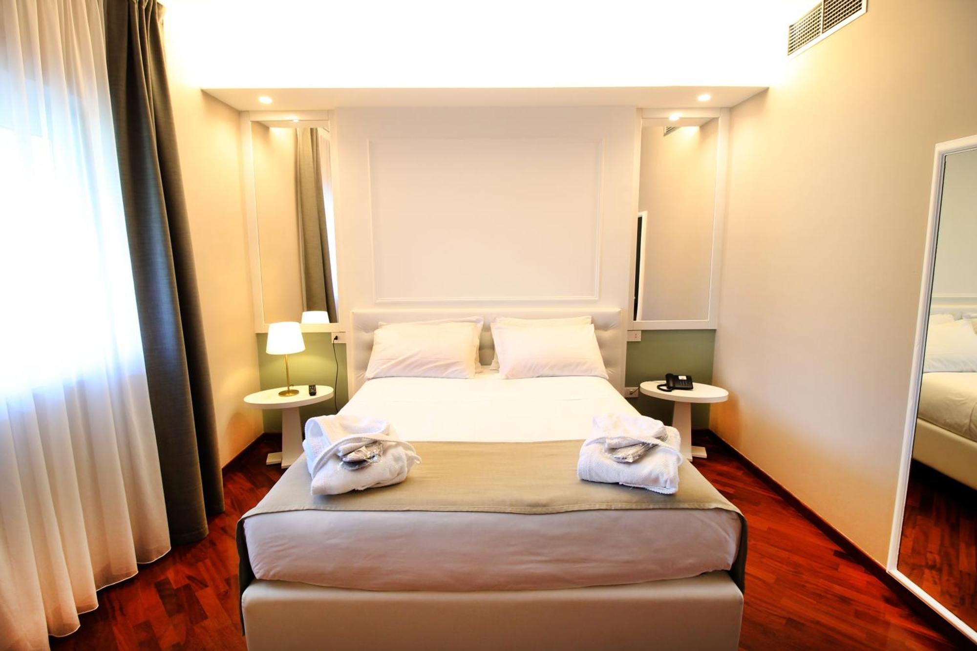 Regiohotel Manfredi Manfredonia Eksteriør billede