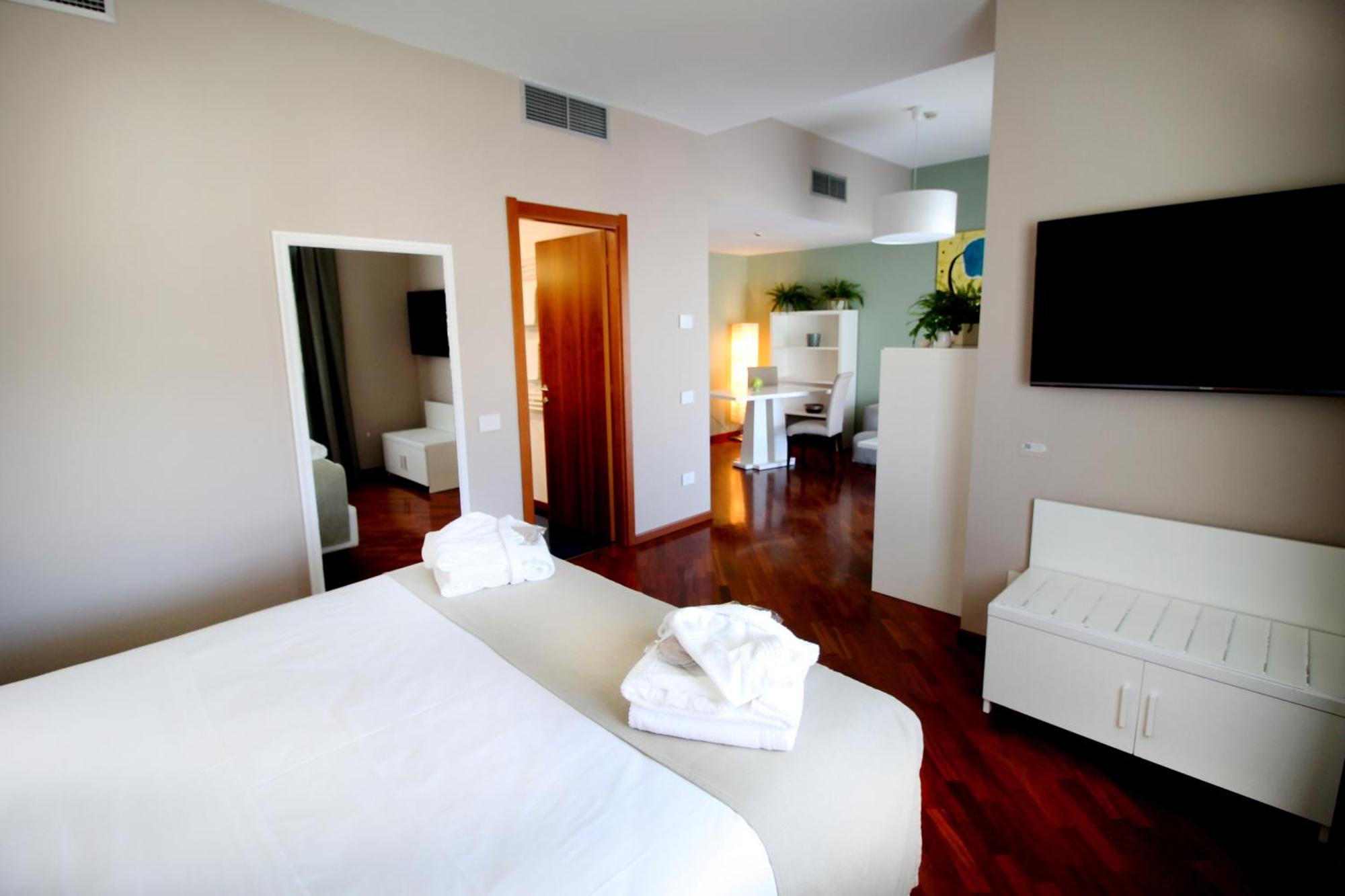 Regiohotel Manfredi Manfredonia Eksteriør billede